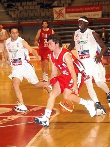 Roberto Rueda cierra la plantilla de Plasencia Extremadura