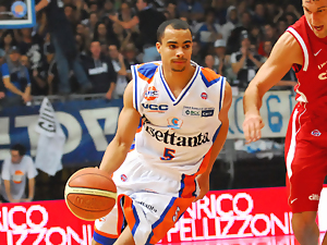 DaShaun Wood deja plantados a Menorca y Estudiantes y se va a Treviso