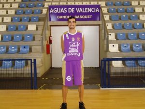 Javi Rodríguez renueva con el Aguas de Valencia Gandía