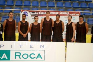 Final Santa Lucía SL: Brown (4 mates y 39 valoración) pone el espectáculo y 42 puntos con 12 triples de De Vries