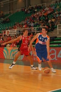 Antonio Seijo renueva en Básquet Coruña