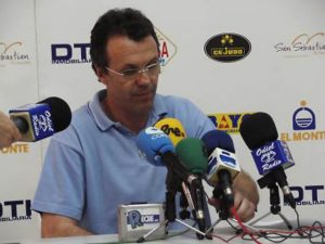 Joaquín Costa seguirá en Huelva dos campañas más