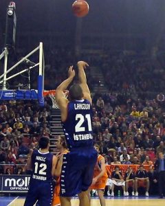 Mercado Europeo: Fotis Katsirakis se va a San Petesburgo, novedades en Rusia, Turquía e Israel