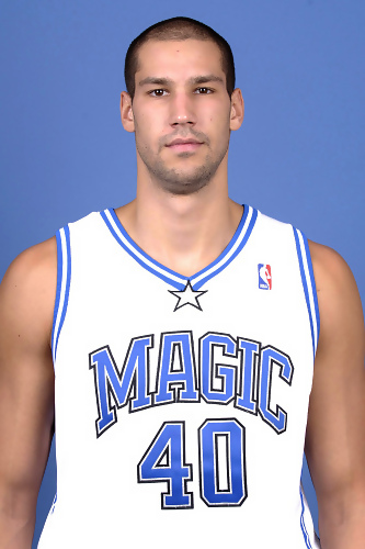 James Augustine refuerza el juego interior del Kalise Gran Canaria