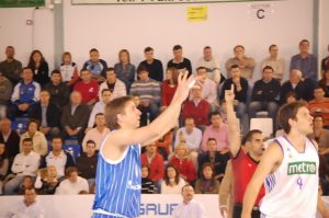 El ala-pívot argentino Román Pedraza jugará su tercera temporada en CB Grupo Promobys Tíjola