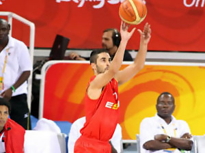 España aplasta  a Angola sin chispa en el triple: Declaraciones y emparejamientos de cuartos