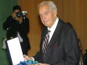 Fallece Ernesto Segura de Luna a los 86 años