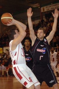 Adrián Barrero, Alberto Aspe y Rubén Gómez apuntalan el perímetro de Villa de Valdemoro