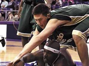 Stuart Creason, un center de 2´13 para Cantabria