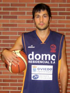 Mario Díez a prueba en el Ciudad de Vigo