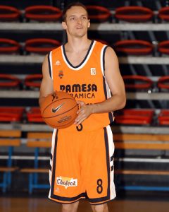 Rakocevic será presentado  hoy como jugador del Baskonia