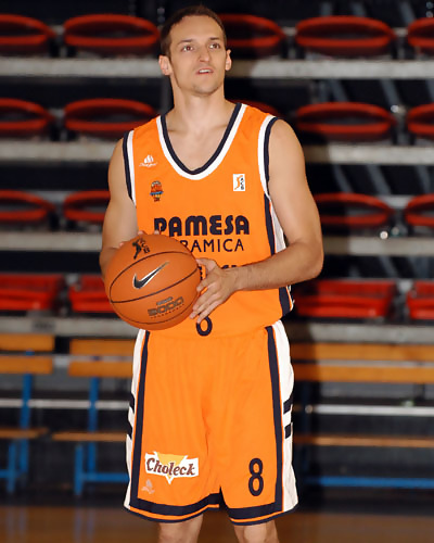 Rakocevic será presentado  hoy como jugador del Baskonia