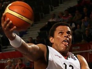 Elvis Evora, un pívot internacional para el Gandia Bàsquet
