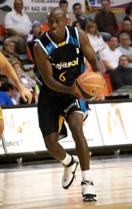 Elmer Bennett deja el Cajasol para abandonar el baloncesto profesional