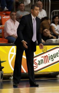 Hussein dice que es una tontería decir que Thomas es el mejor base ACB y pone a Prigioni en esa posición