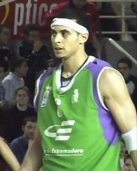 Howard Brown ficha por el Murcia