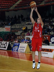 El mejor anotador nacional de LEB Plata recala en LEB Oro: Iñaki Narros ficha por Palencia