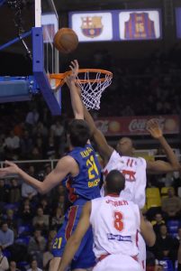 Los Bucks siguen apostando por Ersan Ilyasova ¿Peligra su continuidad en el Barça?