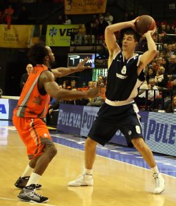 ¿El resurgir de la Effe? Ascenso sobre la bocina, “Malaventura <i>eroe!</i>“