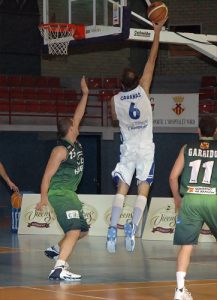 Mario Cabanas, primer refuerzo interior de Planasa Navarra