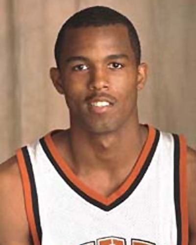 Chris Owens rumbo a Granada