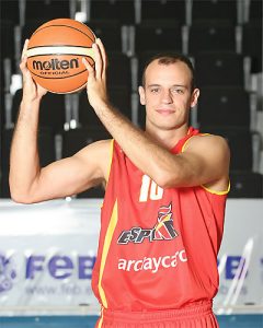 Unicaja hace oficial el fichaje de Carlos Jiménez