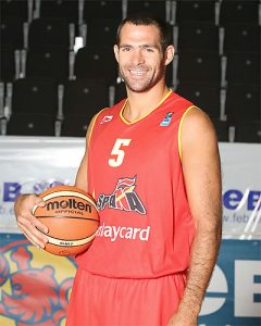 Iker Iturbe “Estoy muy contento de regresar al Real Madrid”