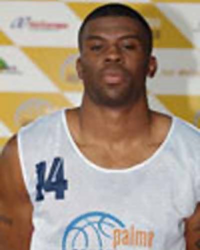 Ni Chris Alexander ni Stevie Johnson