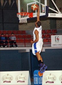 James Holmes, de LEB Bronce a LEB Oro en dos temporadas