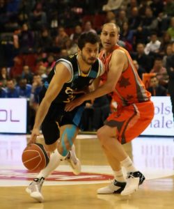 Zoco europeo: Gerald Green recala en Lokomotiv, Von Wafer cortado en Olympiacos, el ex Cajasol Milisavljevic refuerza al PAOK de Papadopoulos y Energa Czarni trae de vuelta a Europa a Gabe Muoneke