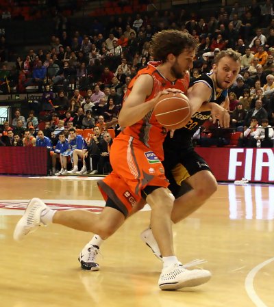 Savanovic ya es jugador del Power Electronics Valencia ¿Adiós a Nielsen?