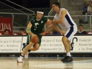 El gigante Sundov seguirá en Alicante