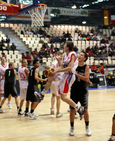 Cuadro de resultados y calendario de la Vilagarcia Basket Cup 2009