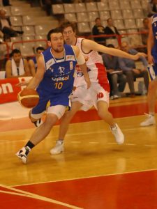 Julio Sosa es el alero que buscaba el C.B. Illescas