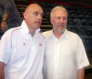 Gregg Popovich repasó la actualidad de la NBA en su visita a Valencia