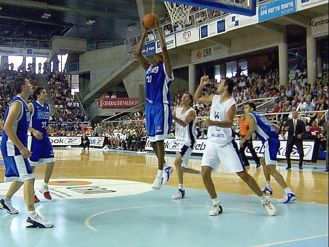 Derrick Alston: Sigo recordando a la afición de Valencia