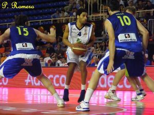 Importante refuerzo para el CB Guadalajara con la llegada de un viejo conocido como DeForrest Riley-Smith