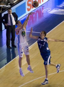 Jugadores LEB Oro, LEB Plata y LEB Bronce, sin equipo confirmado (listado no oficial). 3ª parte: ALEROS