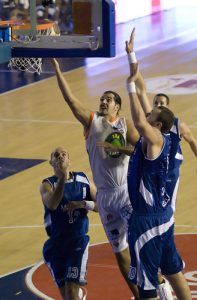 Francis Sánchez: entre el caramelo de la ACB y el liderazgo de la LEB