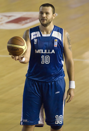 ViveMenorca cierra plantilla con Caio Torres