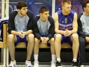 Rosalía, enésimo equipo en problemas: los jugadores denuncian el impago de sus contratos