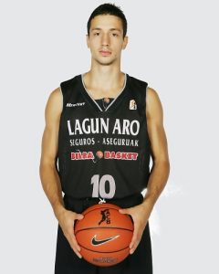 Ivan Koljevic deja Bilbao para jugar cedido en el Olympiakos griego