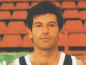 Mallorca busca sustituto para Willy Villar en la figura de Luis Merino