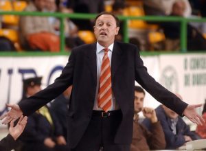 Ángel Navarro, presentado como entrenador de LOBE Huesca