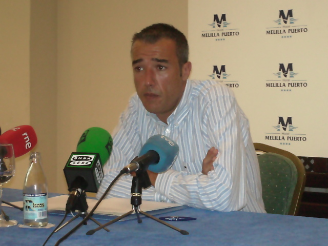 Paco Olmos, en su despedida: “como profesional tengo que tomar decisiones que en lo emocional son complicadas”