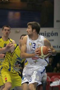 Joan Cabot y Miki García regresan a casa para tratar de devolver al Básquet Mallorca a la Adecco Oro