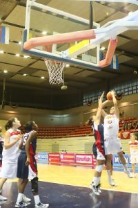 Actualidad LF: Montañana debuta en WNBA, la Sub-19 llega invicta a los cruces de cuartos de final y todos los movimientos del mercado