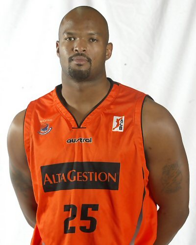 El Fuenla busca sustituto a Norman Nolan