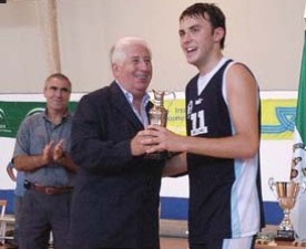 Miguel Ortega deja Ourense para recalar en Santurtzi