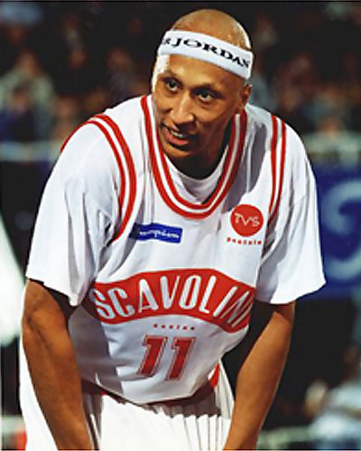 Uno de los mejores streetballers de las historia de New York a la ABA